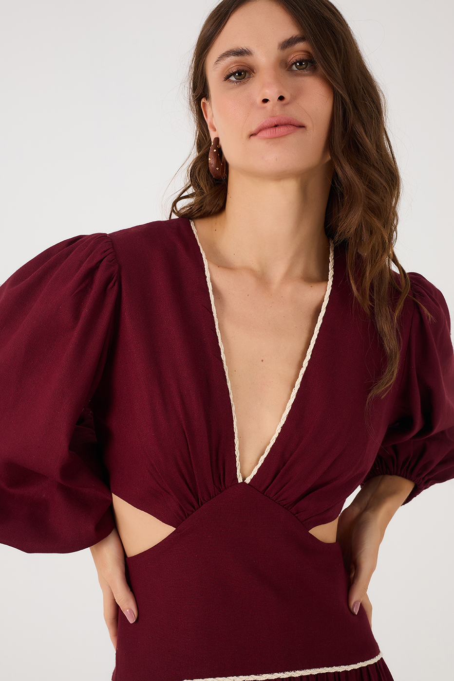 Wine Bossa Embroidered Flowers Puff Sleeve Linen Maxi Dress_5