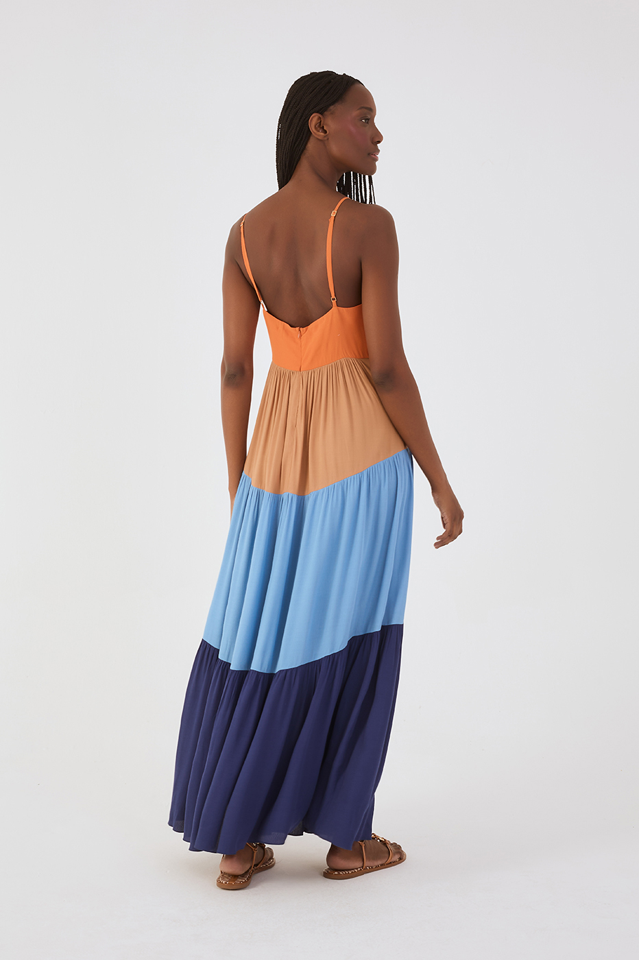 Multicolor V Neck Adjustable Straps Tiered Crepe Maxi Dress_5