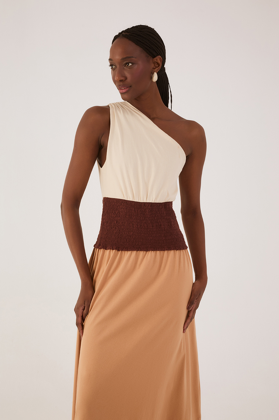 Tricolor One-Shoulder Smocked Waist Maxi Dress_3