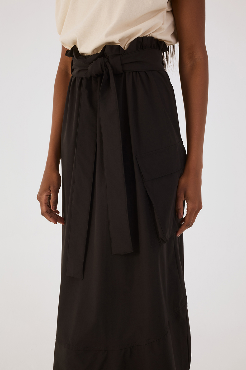 Black And White Front Ties T-Shirt Bodice Nylon Maxi Dress_7