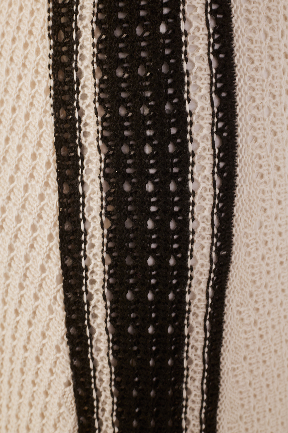 Off-White And Black Stripes V Neck Slim Tricot Maxi Dress_6