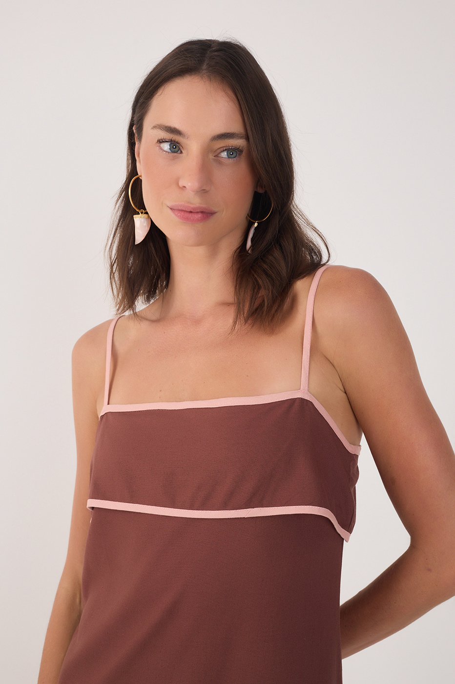 Brown Flap Neckline Straps Midi Dress_4