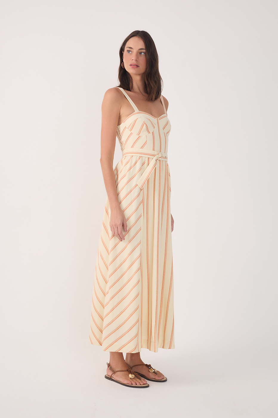 Beige Sweetheart Neck Belted Midi Dress_2