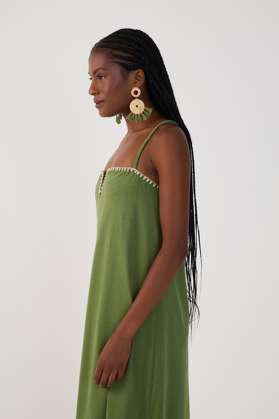 Green Embroidered Side Slits Maxi Dress_4