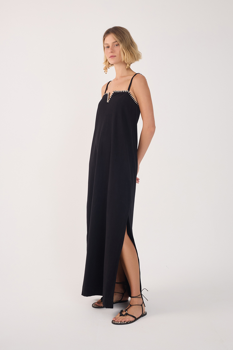 Black Embroidered Side Slits Maxi Dress_3