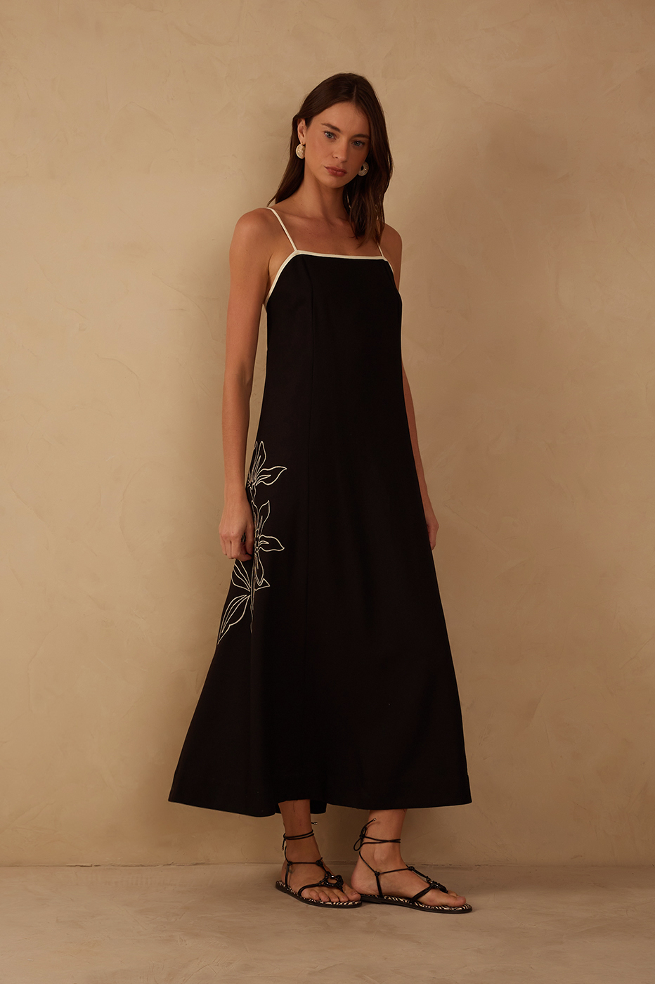 CROPPED LINEN FLORAL EMBROIDERED DRESS_1