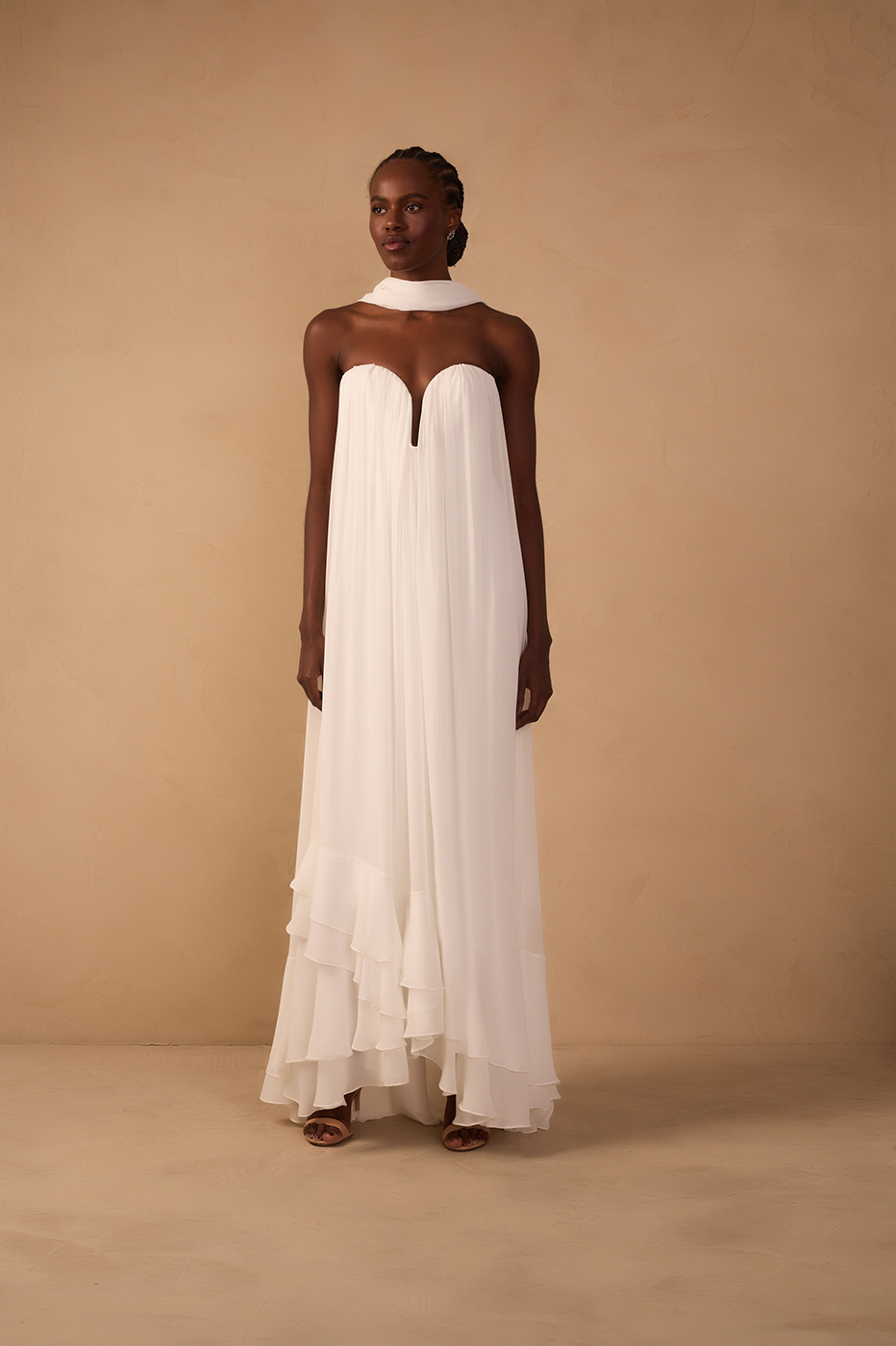 Off-White Chiffon Strapless Gown with Waist Tie – Thati Amorim Collection_1
