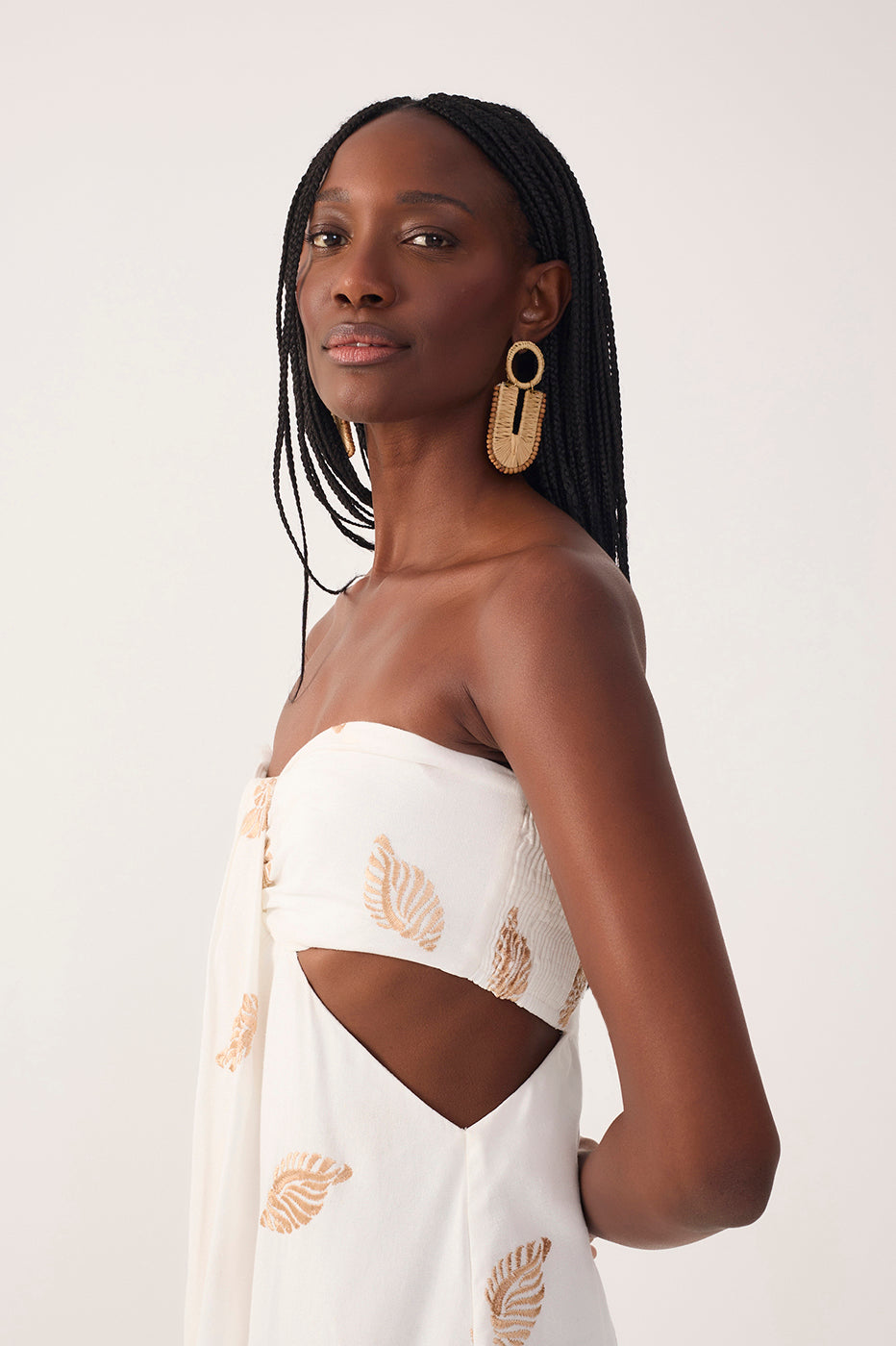 Off-White Shell Embroidered Maxi Dress_5