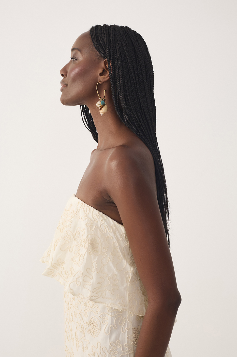 Off-White Embroidered Layered Maxi Dress_4