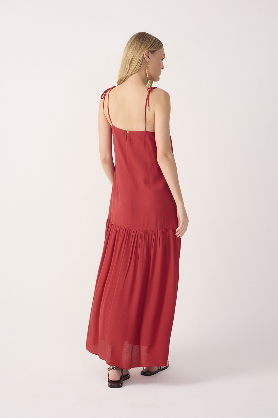 Red Crepe Shoulder Tie Slit Maxi Dress_5