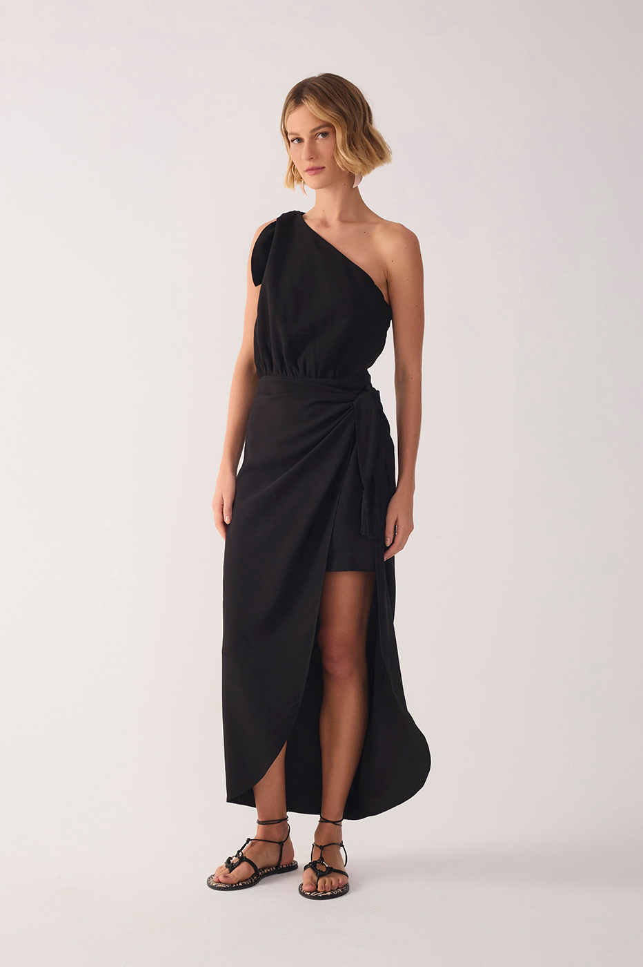 Black Wrap One-Shoulder Midi Dress_2