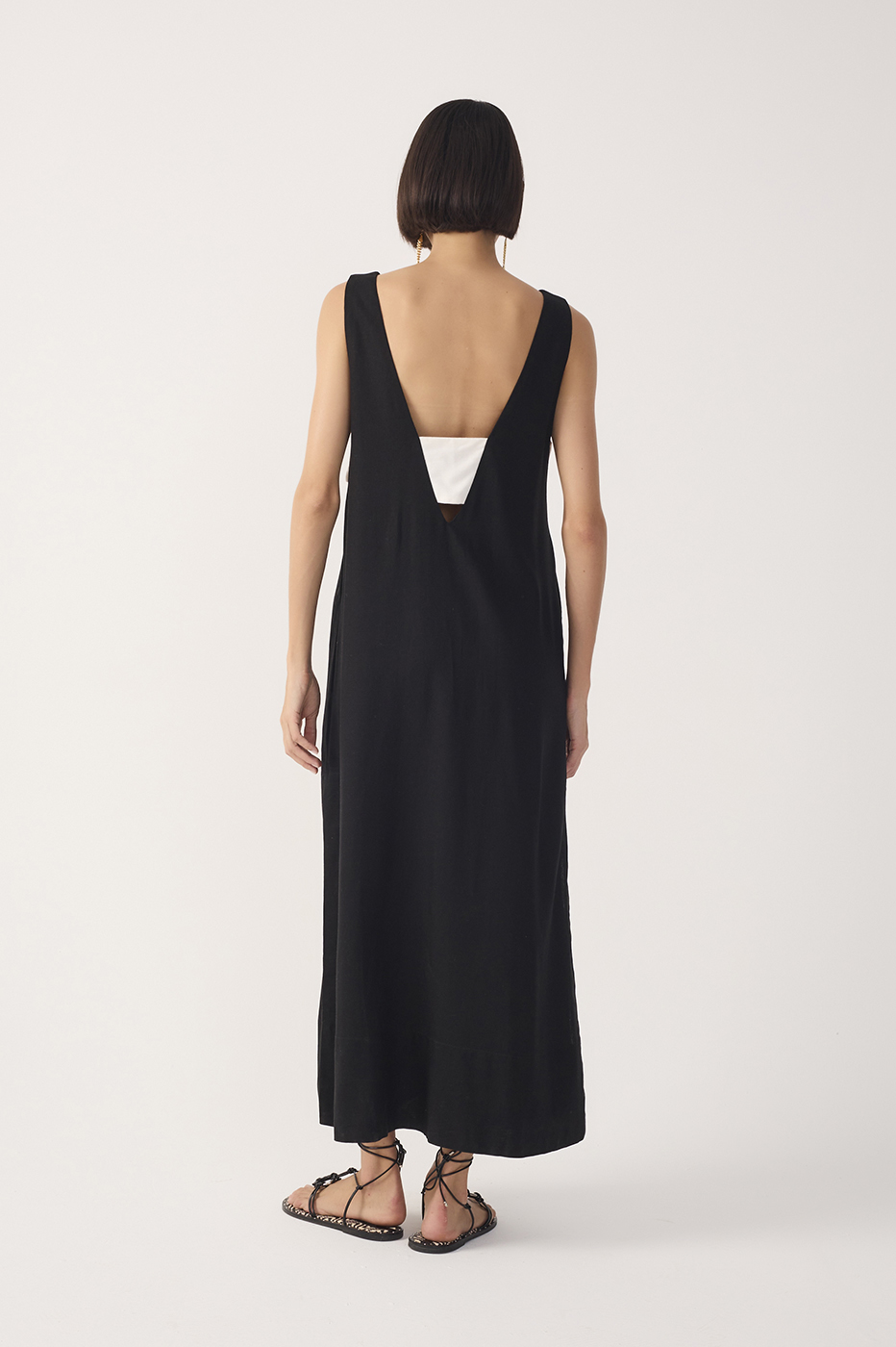 Black Cut-Out Side Slit Linen Midi Dress_6