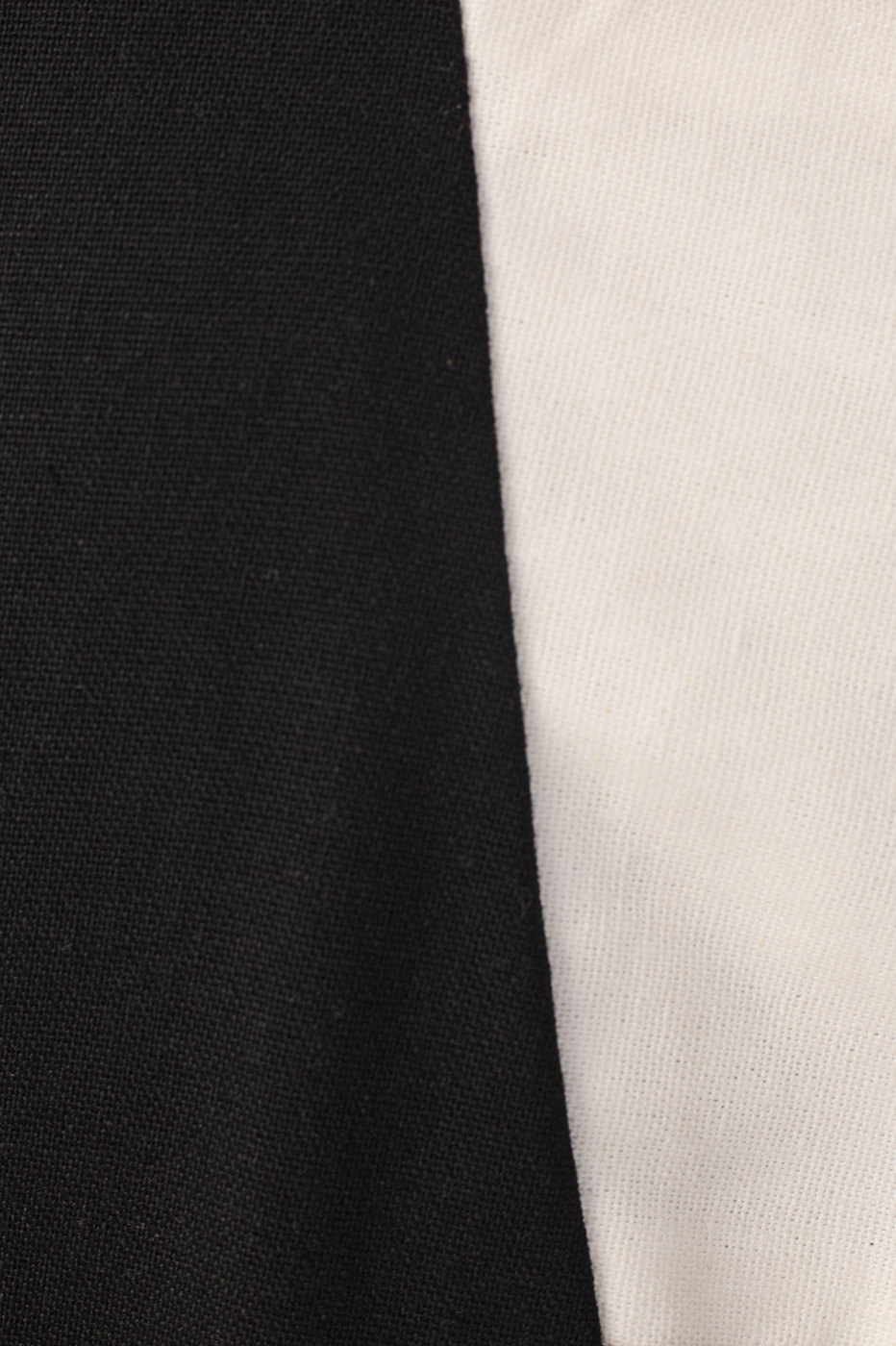 Black Cut-Out Side Slit Linen Midi Dress_7