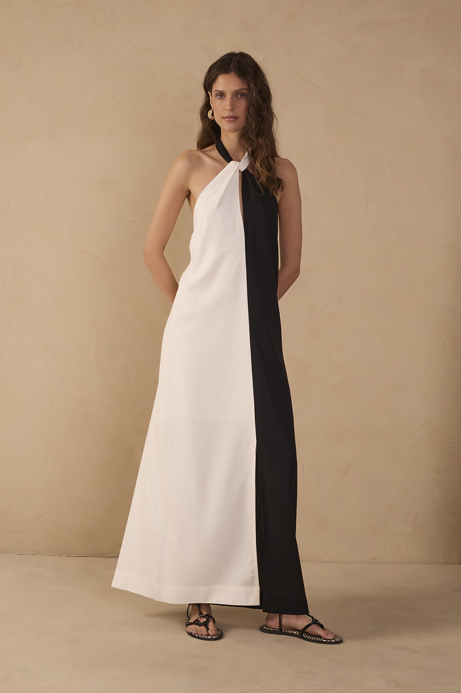 Bicolor Halter Neck Linen Maxi Dress_1