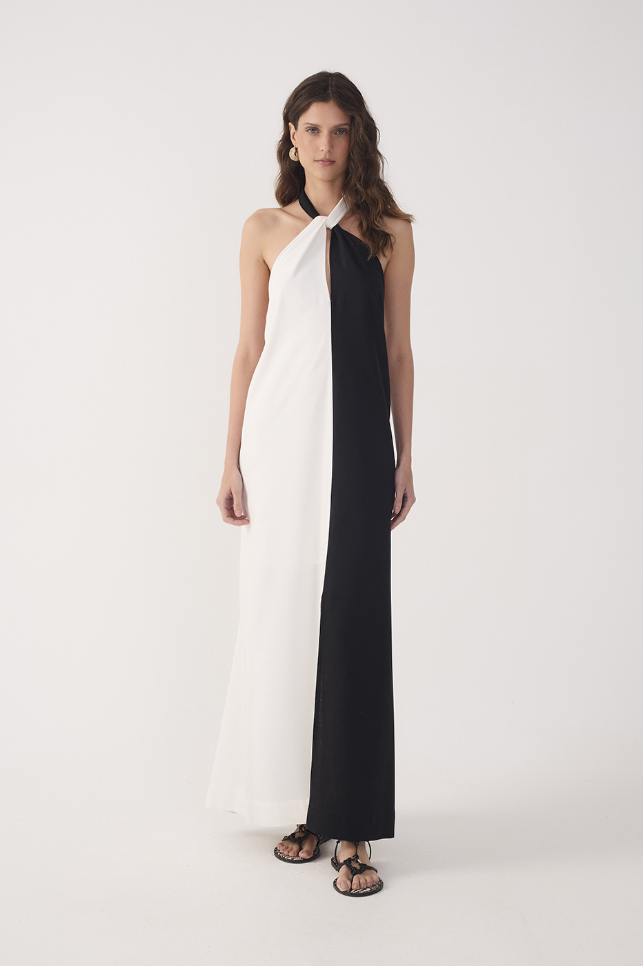 Bicolor Halter Neck Linen Maxi Dress_2