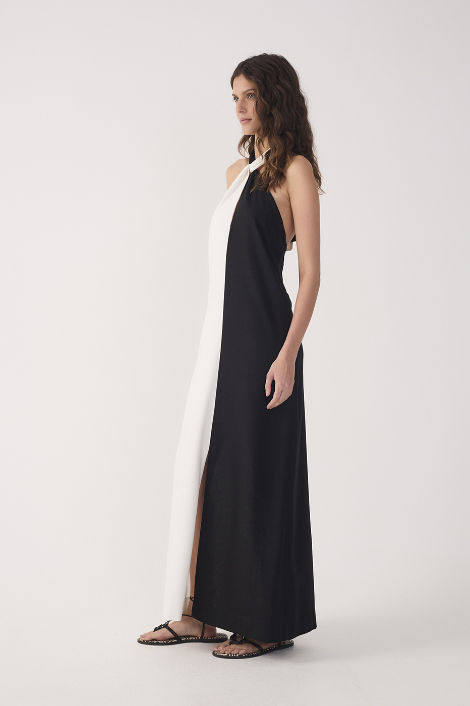 Bicolor Halter Neck Linen Maxi Dress_3
