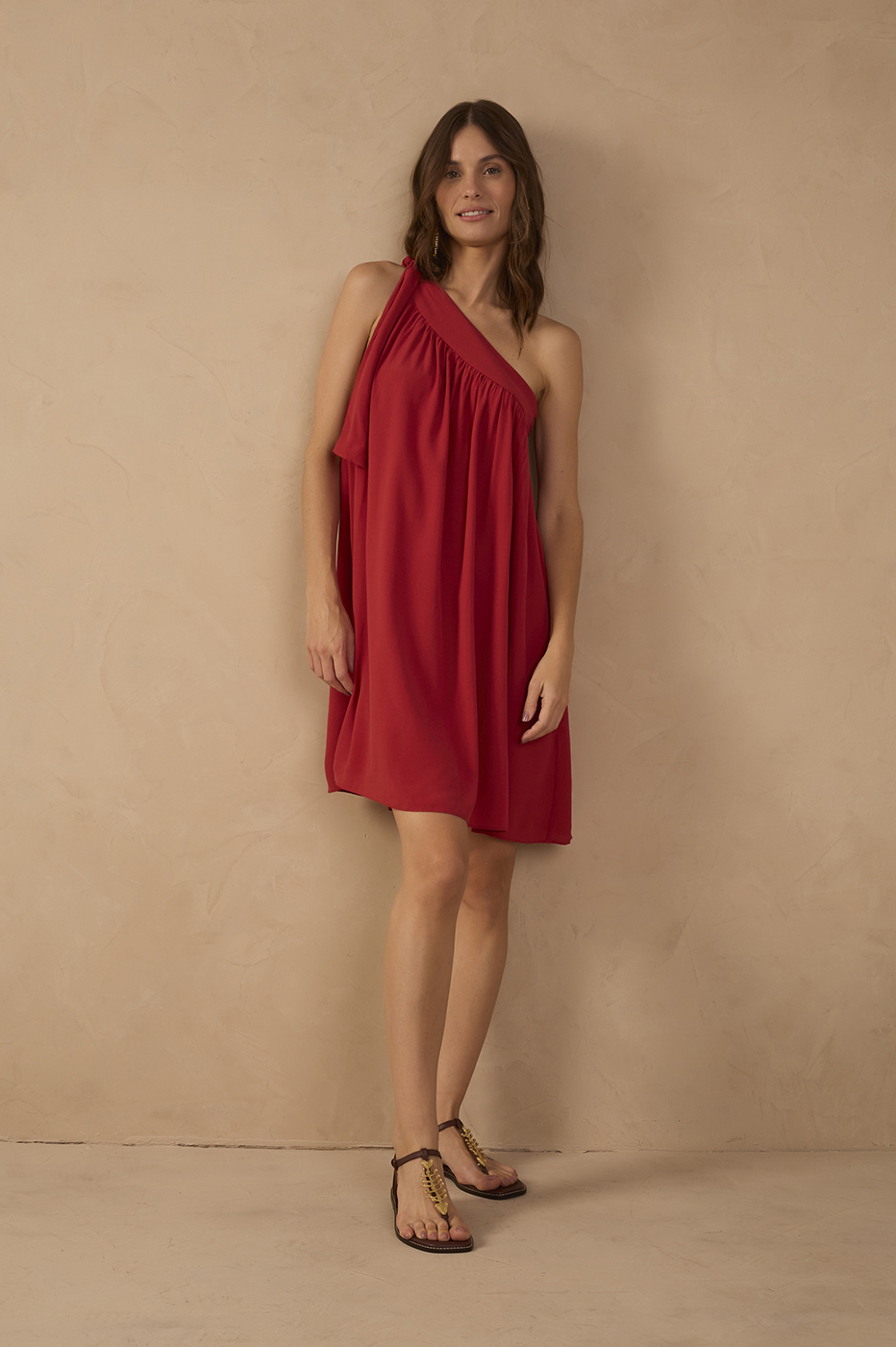 Vestido Curto Crepe Um Ombro Só_1