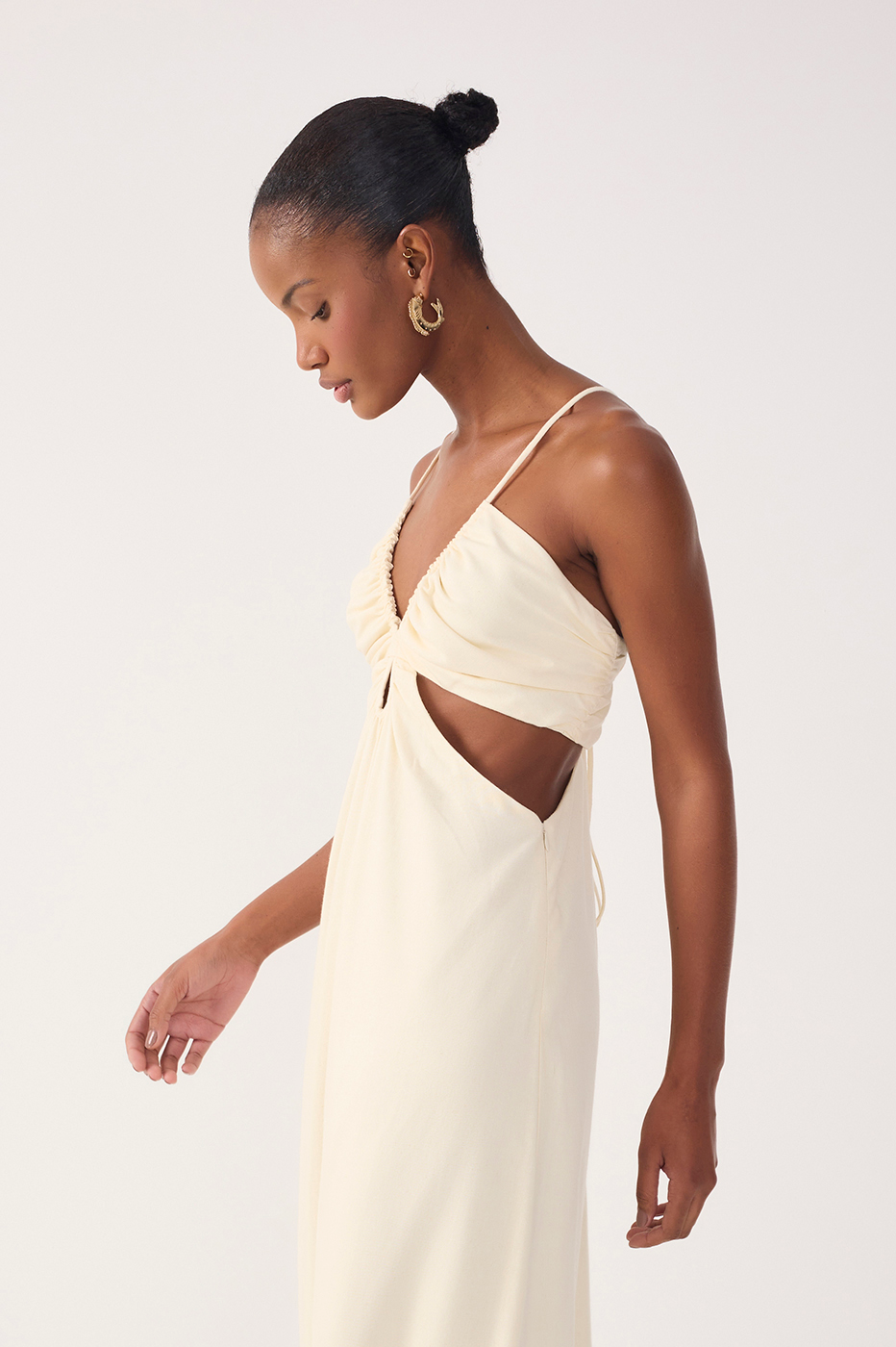 Beige Frayed Bust V Neck Maxi Dress_4