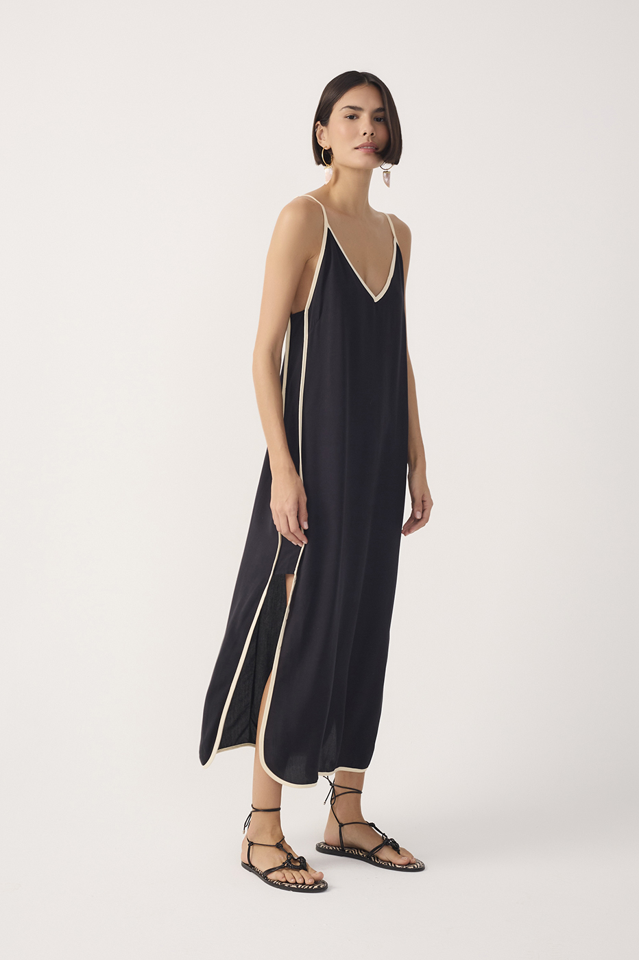 Black V Neck Side Slit Midi Dress_3