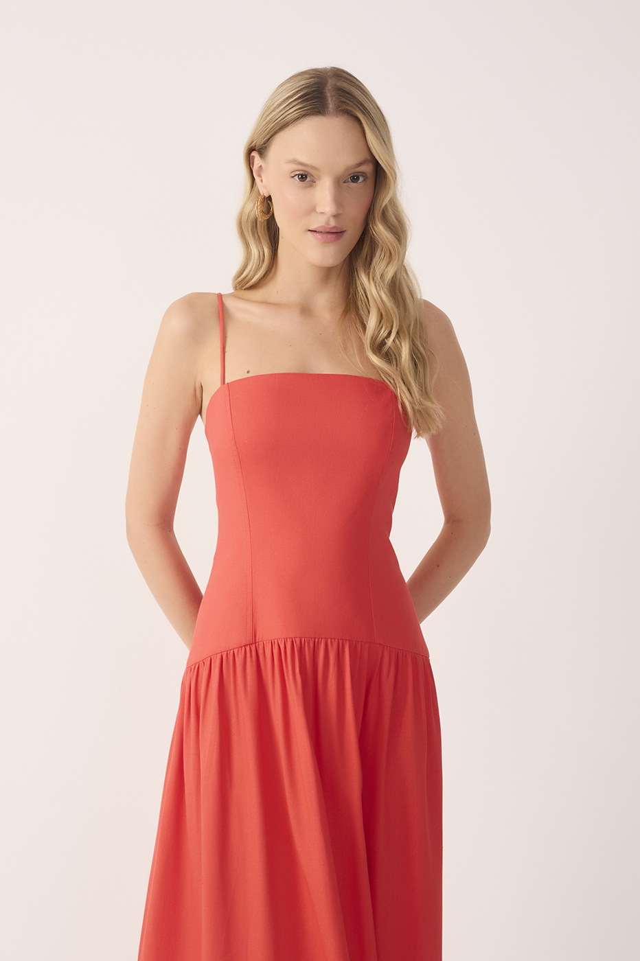Red Smocked Spaghetti Straps Midi Dress_3