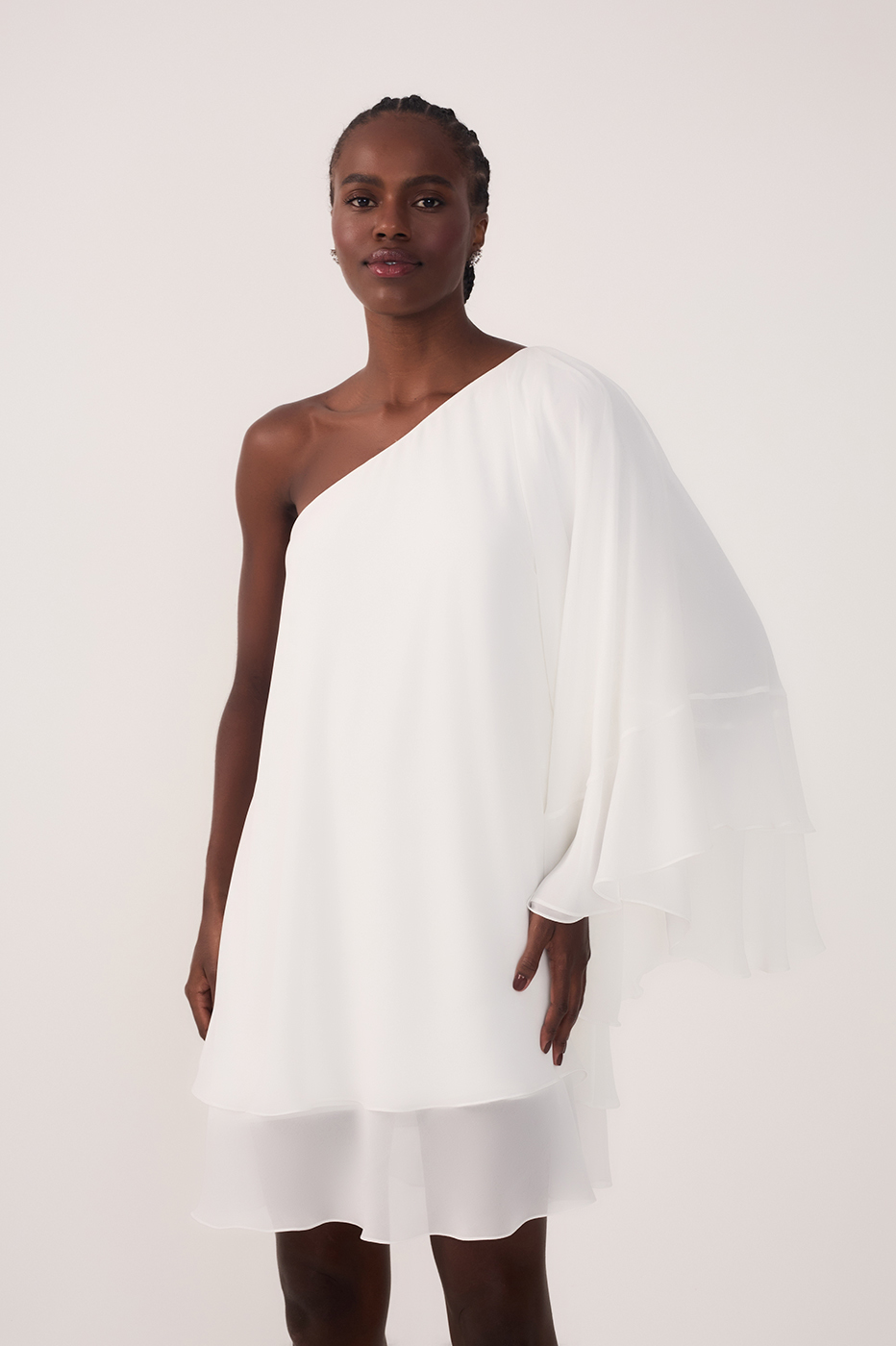 Off White Asymmetric One-Shoulder Chiffon Gown with Waist Tie -  Thati Amorim Collection
