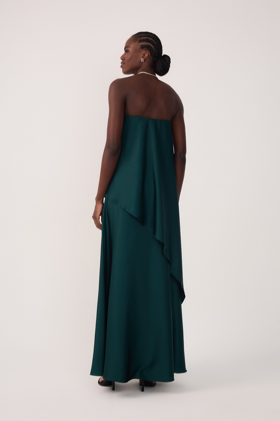 Pomar Green Strapless Satin Gown - Thati Amorim Collection