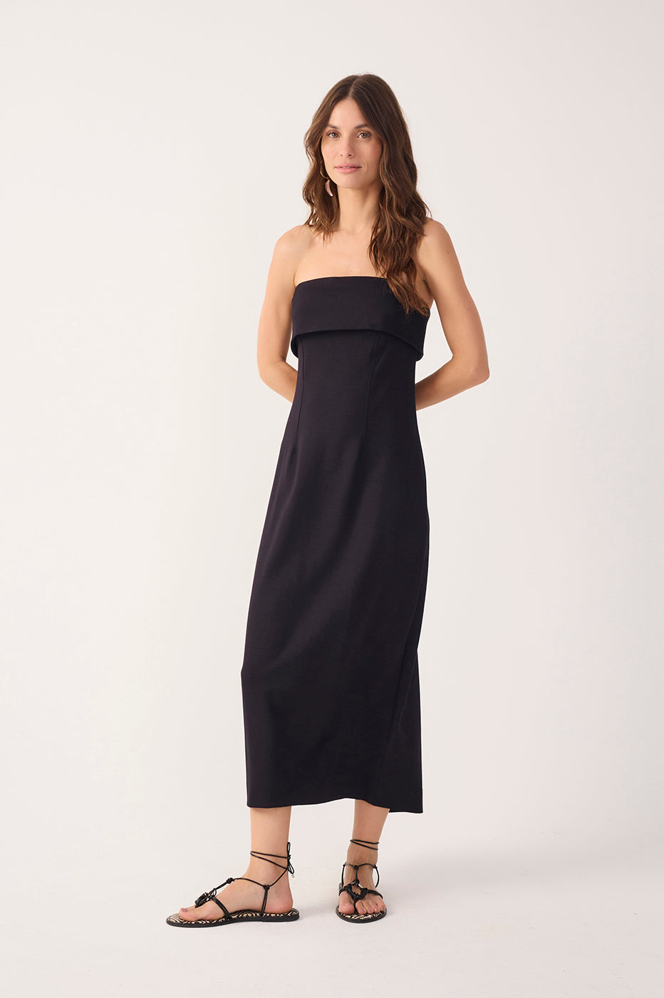 Black Strapless Pleats Midi Dress_2