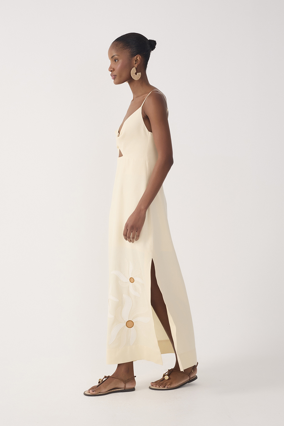 Cropped Solar Dance Embroidered Dress_3