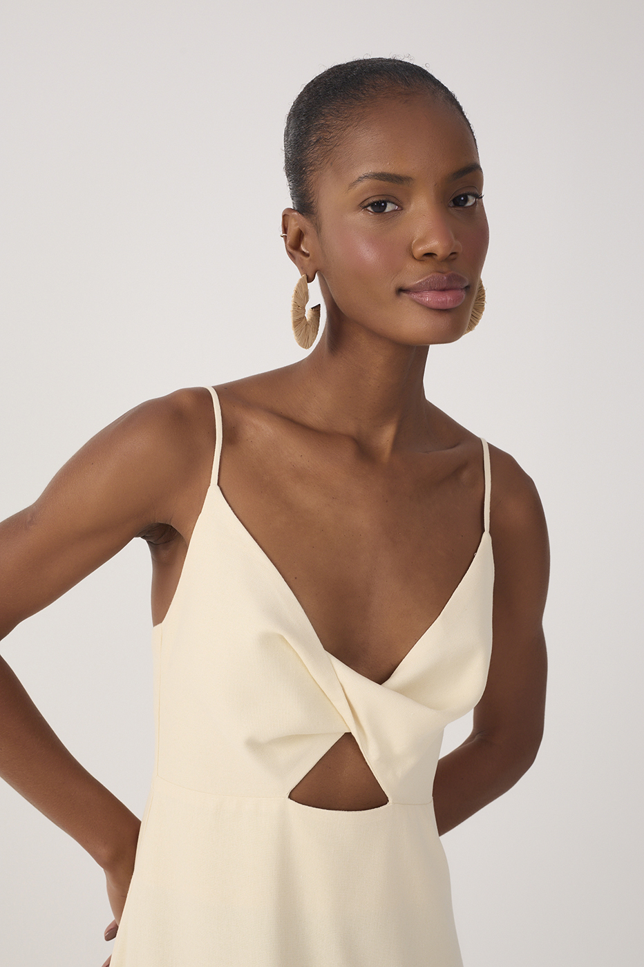 Cropped Solar Dance Embroidered Dress_5