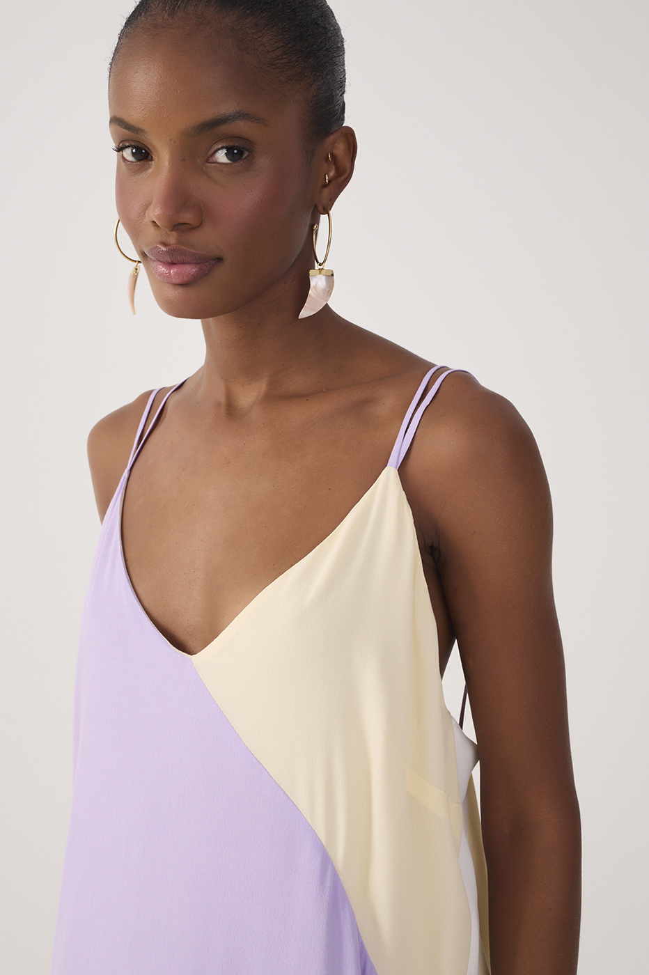 Cropped Crepe Block Cut-Out Dress_5