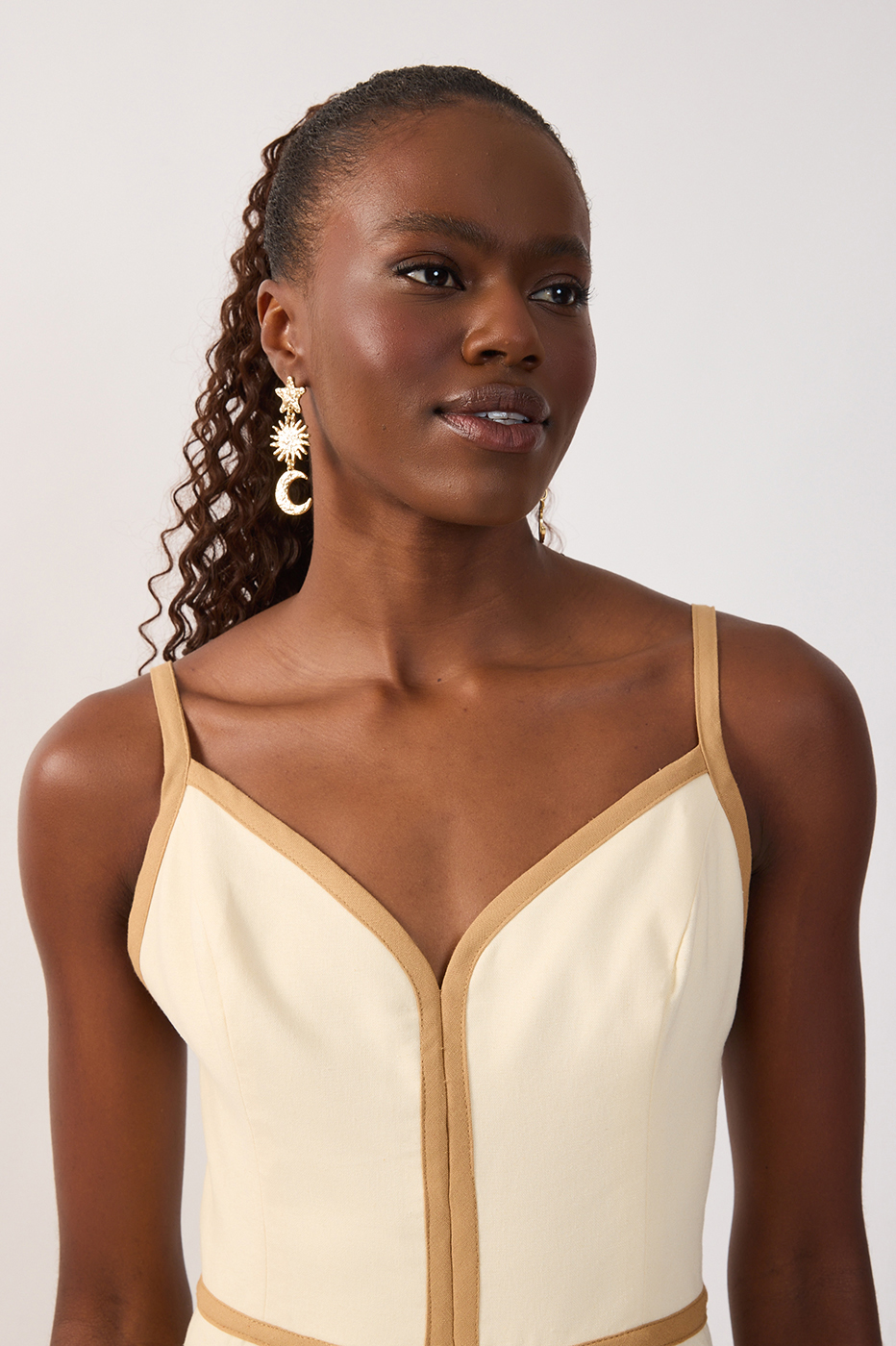 Off-white Nevoa V Neck Front Slit Sleeveless Linen Maxi Dress_4