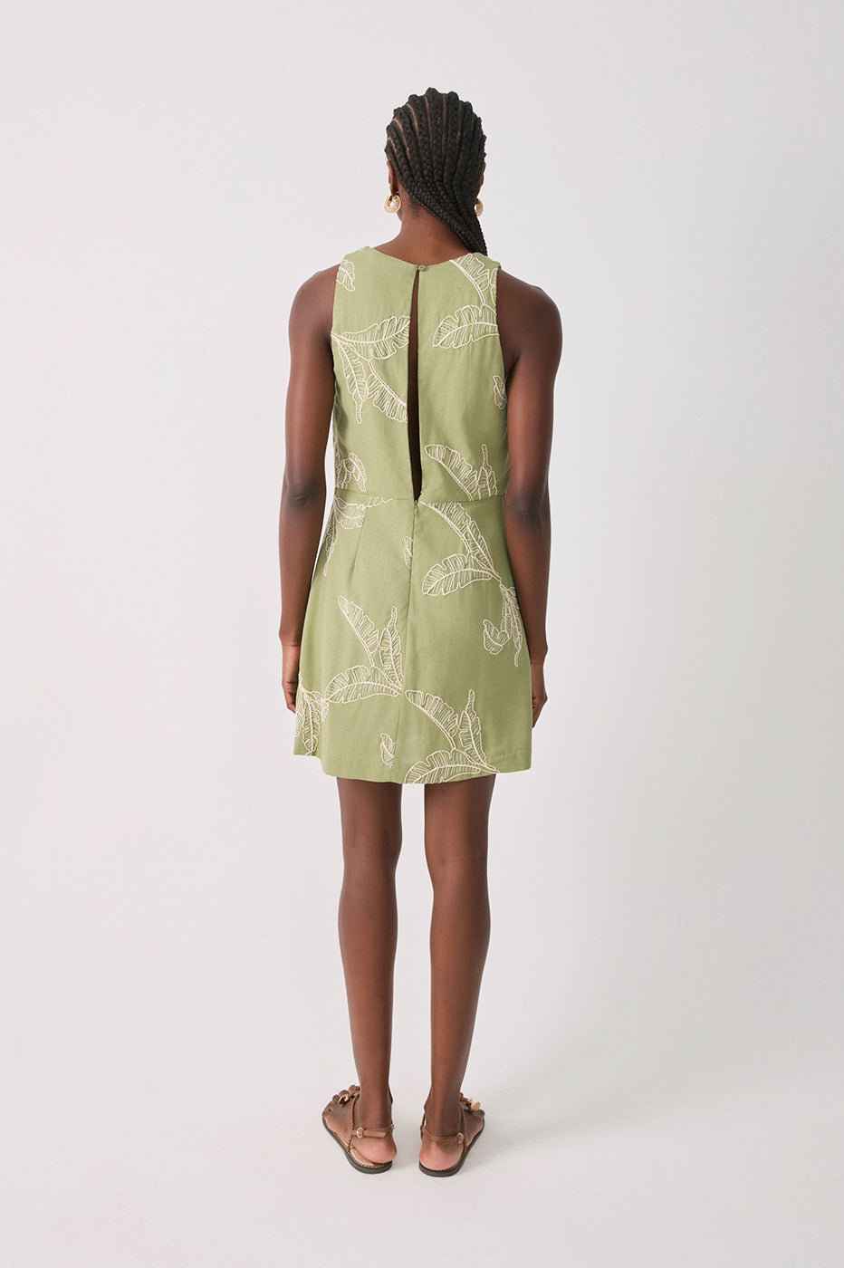 Vestido Curto Linho Bordado Folhas_6