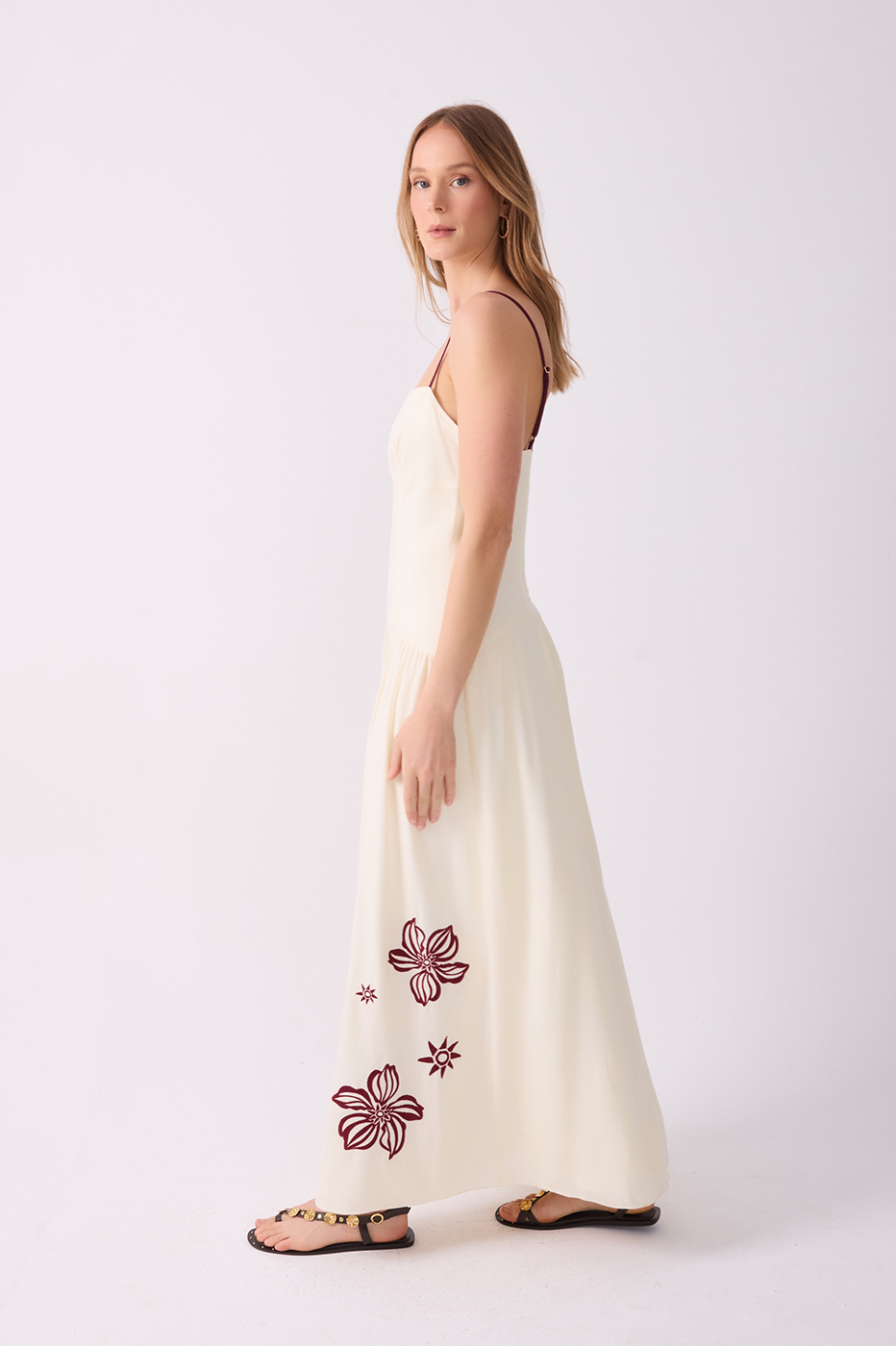 Off-White Embroidered Linen Maxi Dress_3