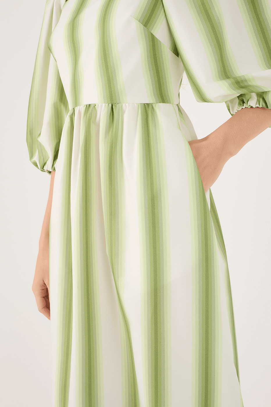 Multicolor Square Neck Cotton Midi Dress_4