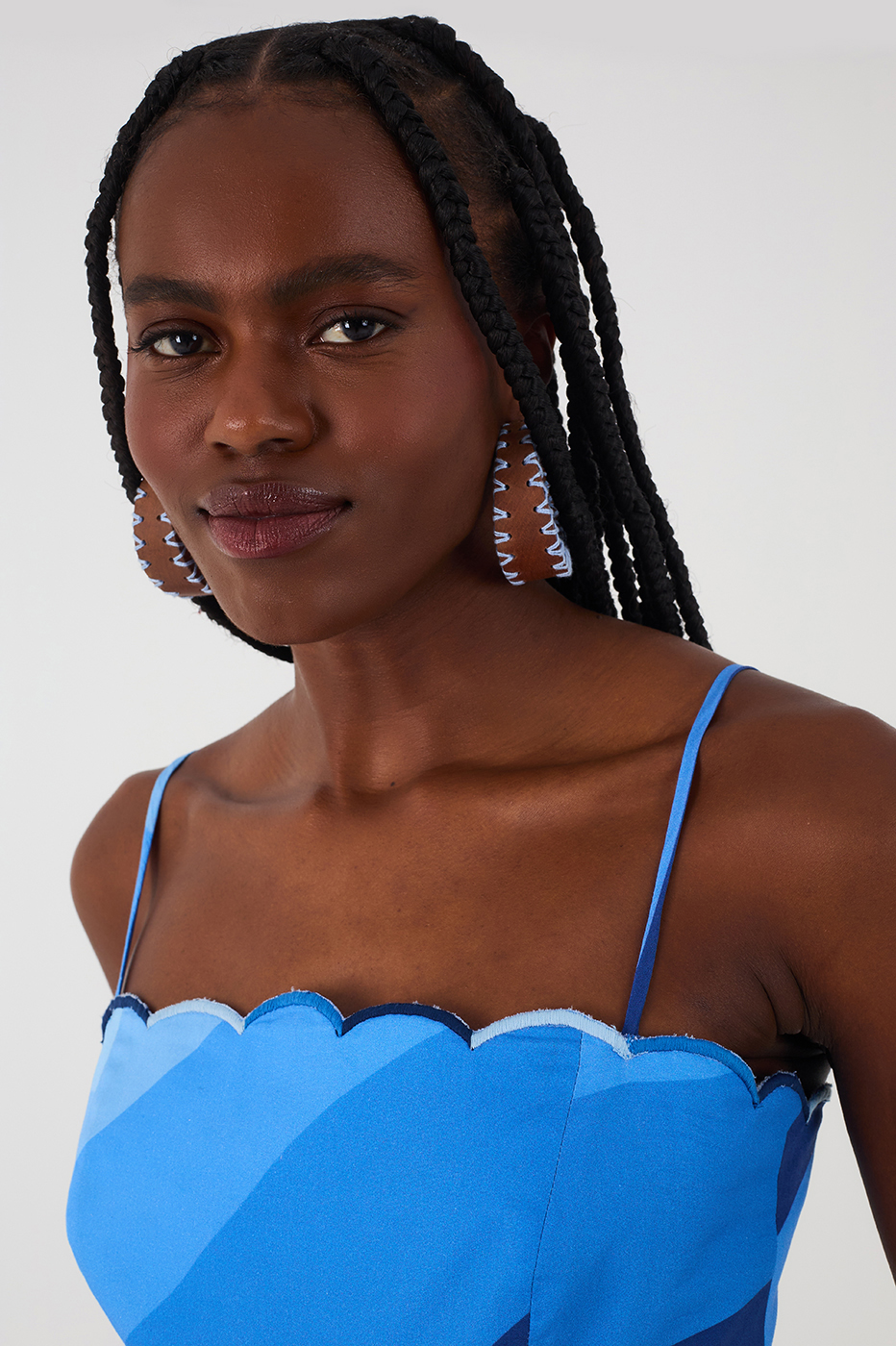 Embroidered Dress In Waves Print_5