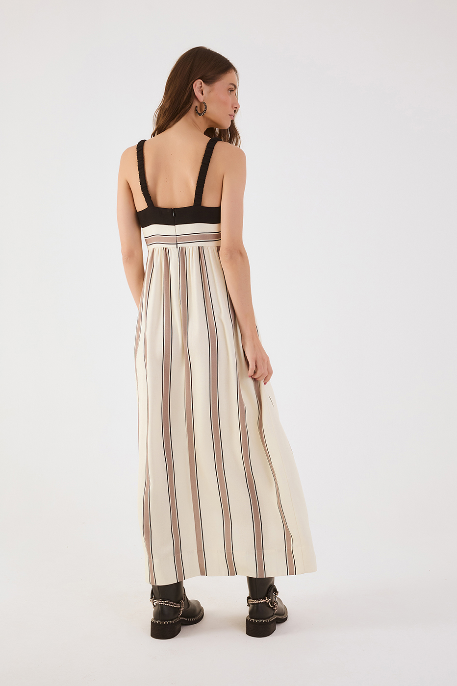 Beige Parque Stripes Square Neck Pockets Linen Maxi Dress_6