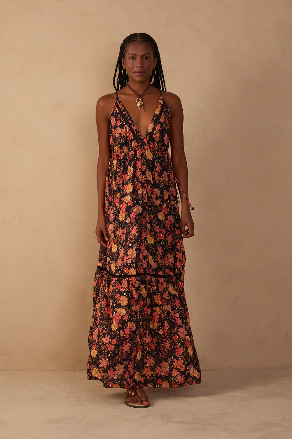 Black Encontro Lurex V Neck Maxi Dress_1
