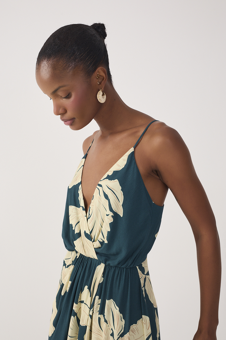Green Pétala V Neck Wrap Maxi Dress_5