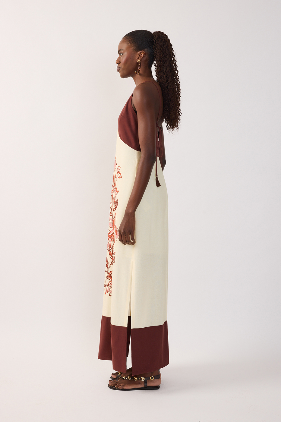 Brown V Neck Back Ties Linen Maxi Dress_3