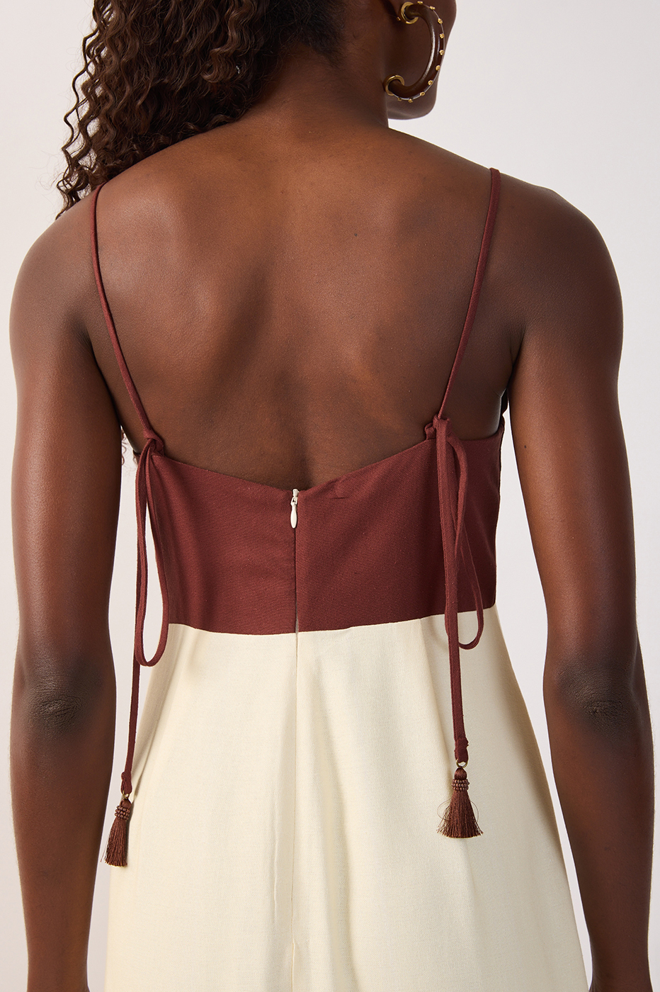 Brown V Neck Back Ties Linen Maxi Dress_7