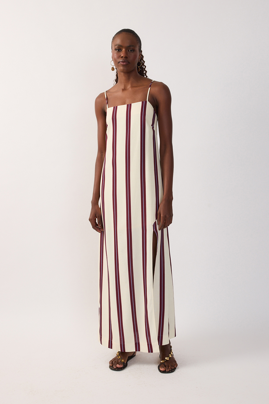 Off-white Linear Square Neck Side Slit Adjustable Straps Maxi Dress_2