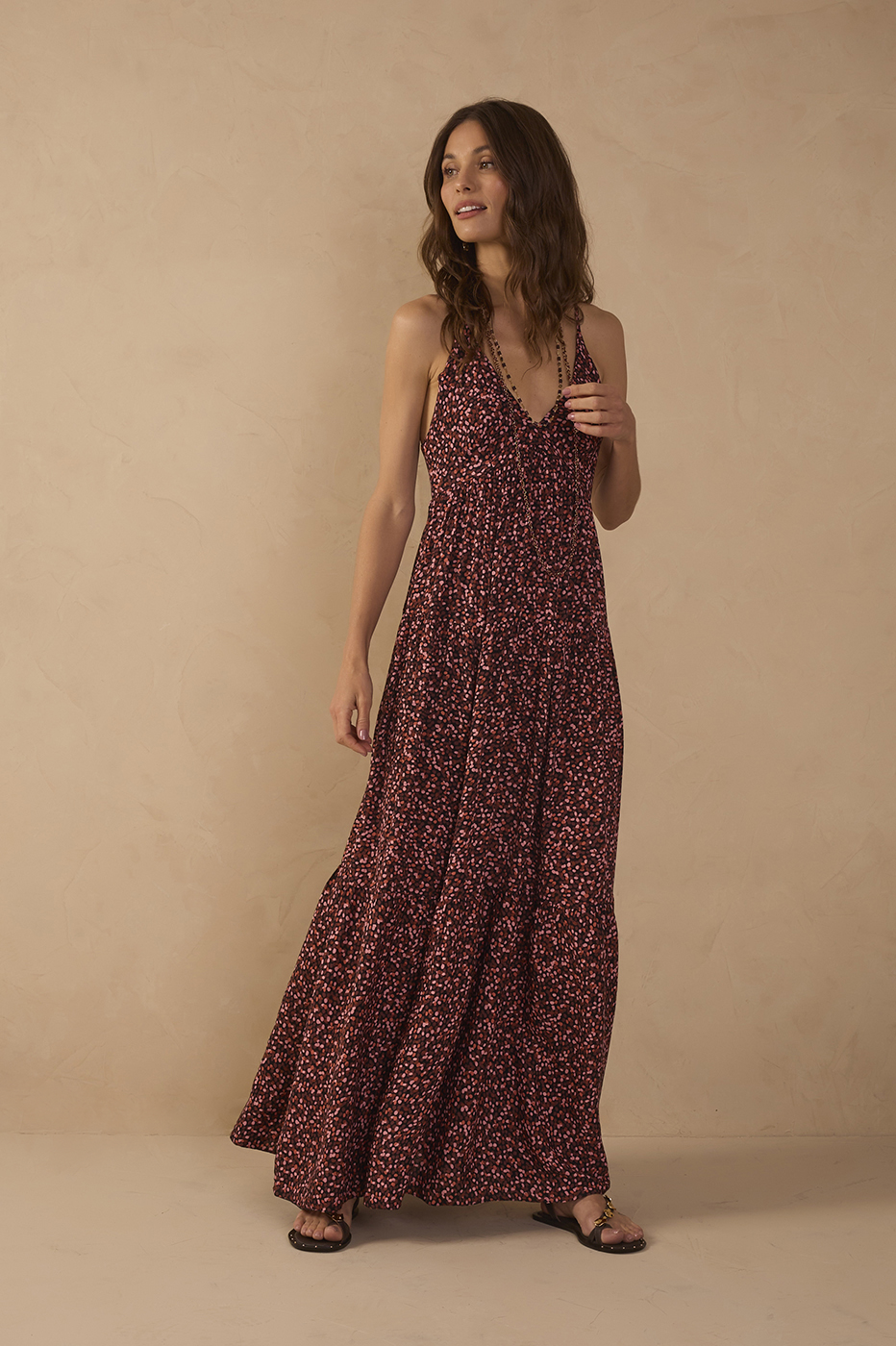 Brown V Neck Adjustable Strap Maxi Dress_1