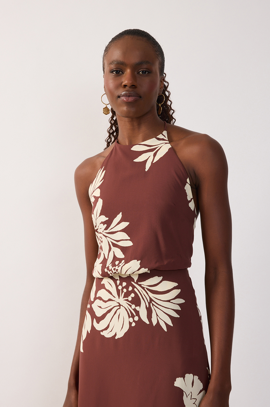 Brown Halter Neck Back Ties Maxi Dress_3