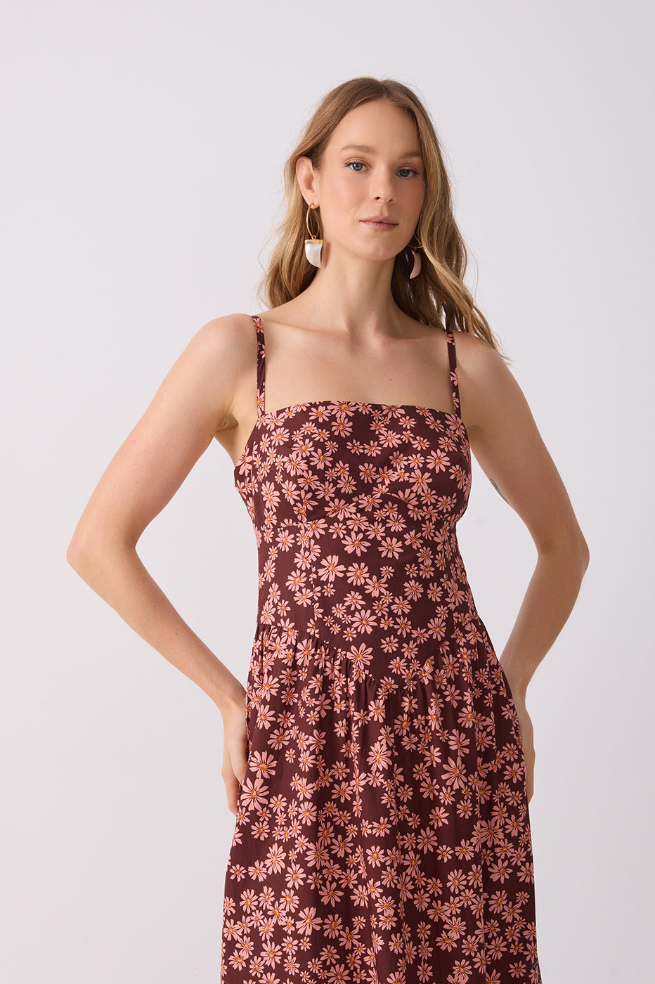 Vestido Cropped Estampa Margaridas Rosa