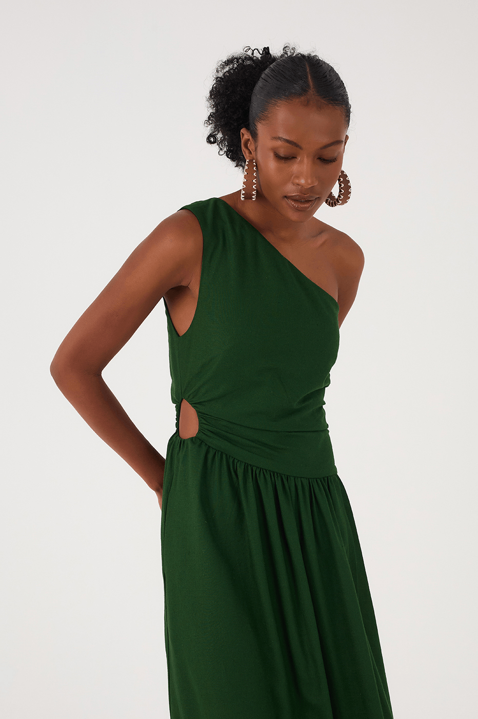 Green Botanical One-Shoulder Draped Linen Maxi Dress_4