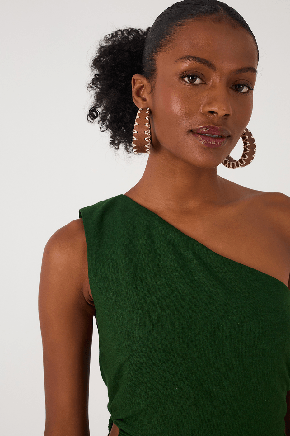 Green Botanical One-Shoulder Draped Linen Maxi Dress_5