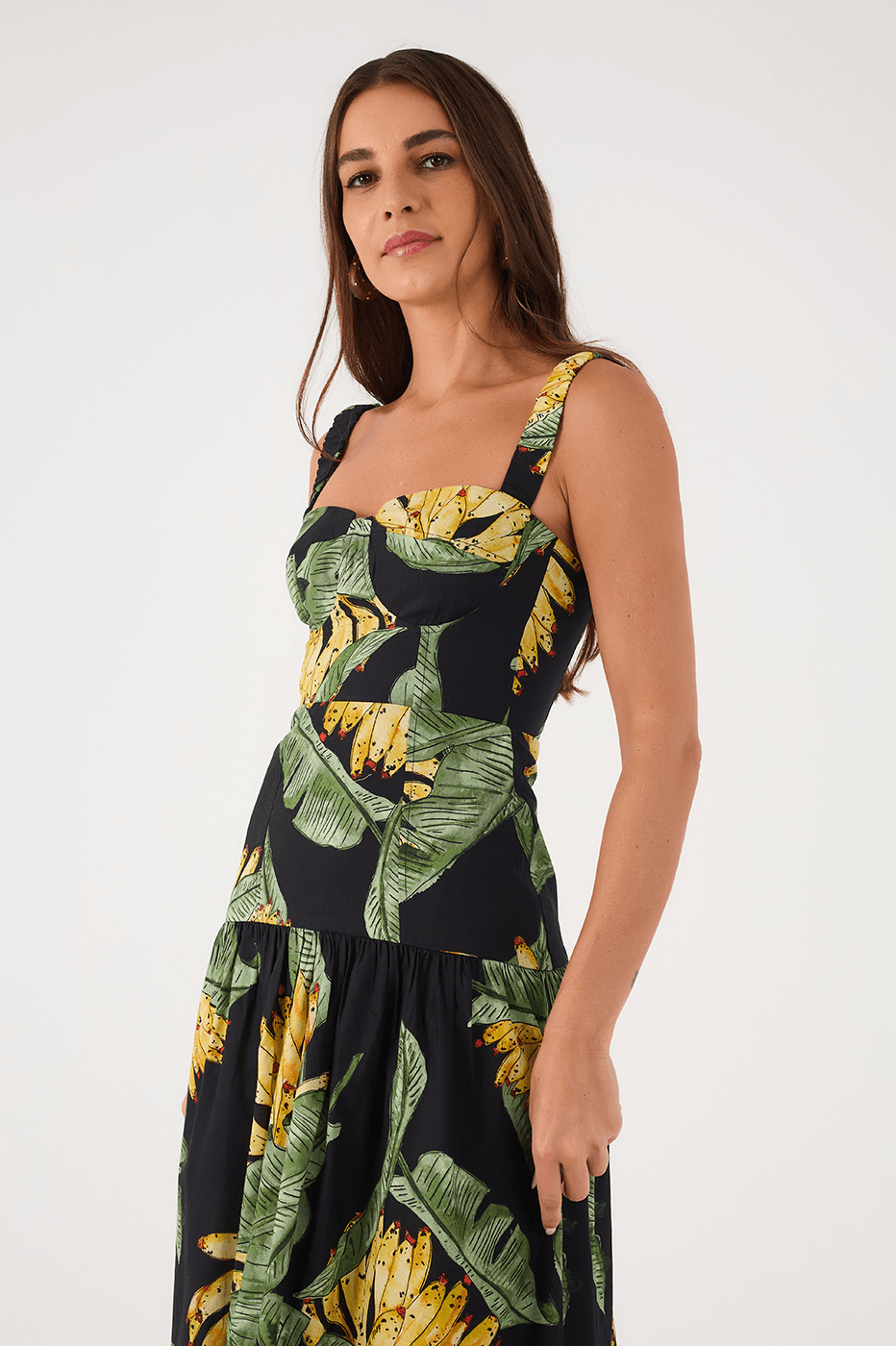 Black Paraiso Elastic Straps Smocked Tiered Maxi Dress_4