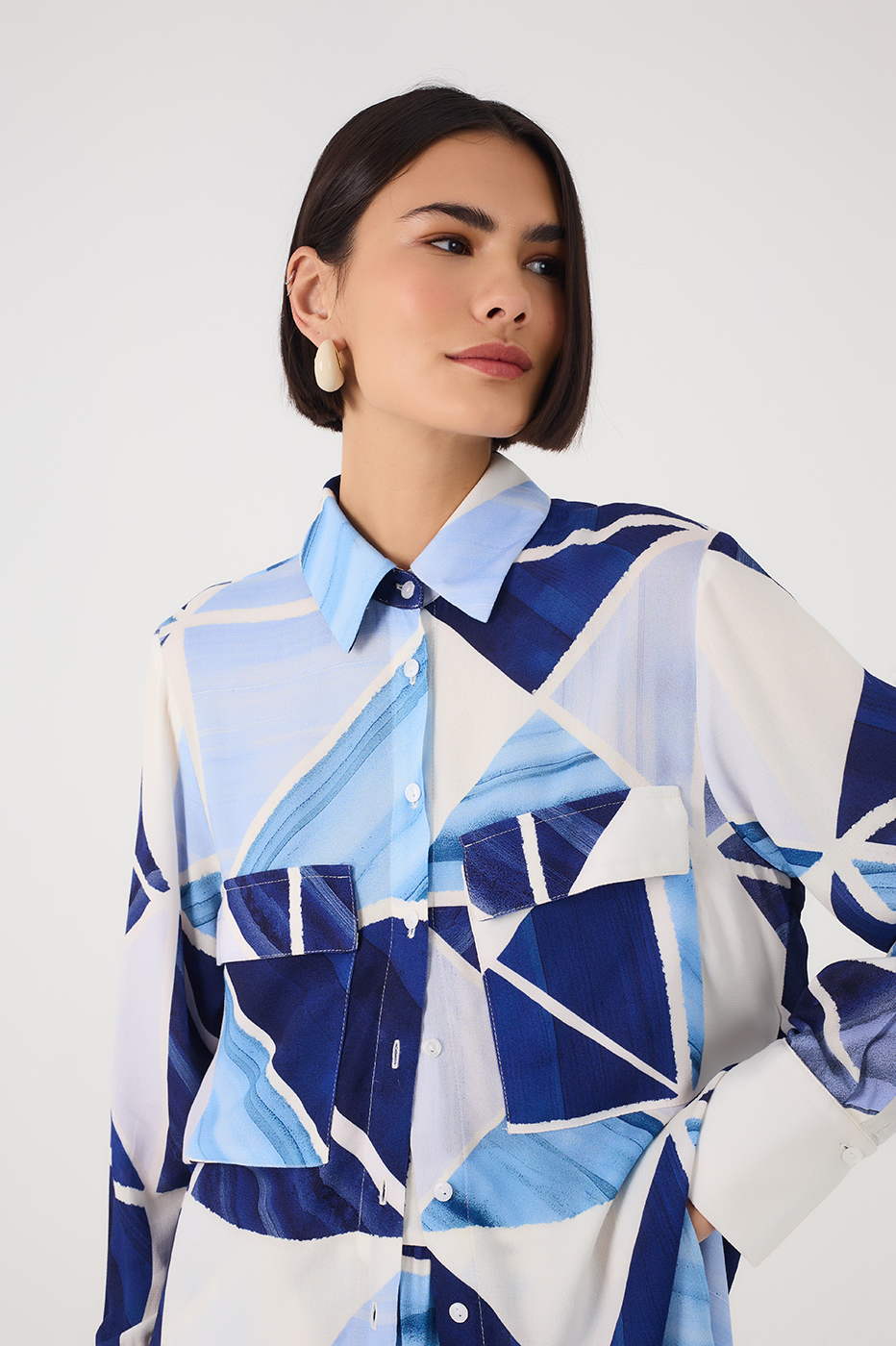 Blue Collared Buttoned Long Sleeve Shirt_4