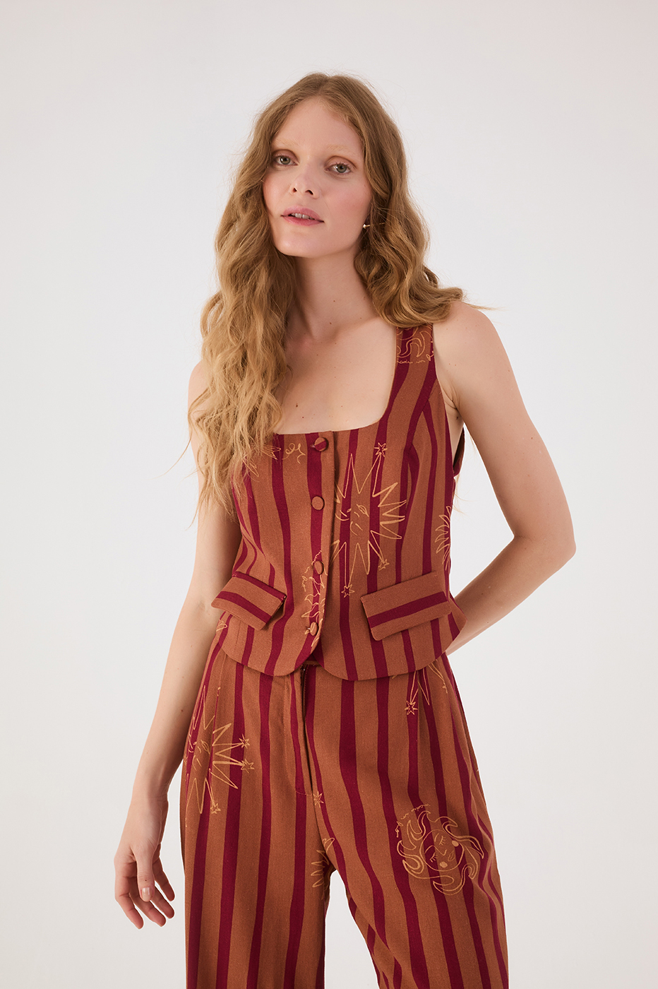 Brown Encanto Square Neck Buttoned Sleeveless Blouse