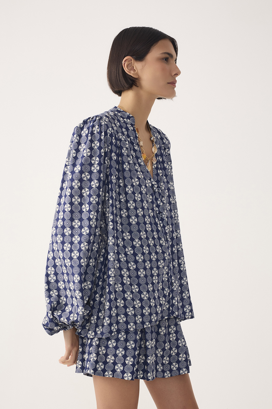 Blue Guarda-sol V Neck Puff Sleeve Blouse_3